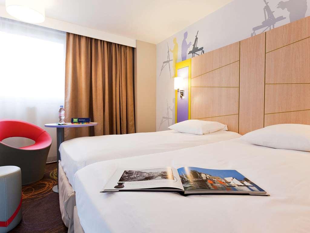 Hotel Ibis Styles Honfleur Centre Historique Zimmer foto